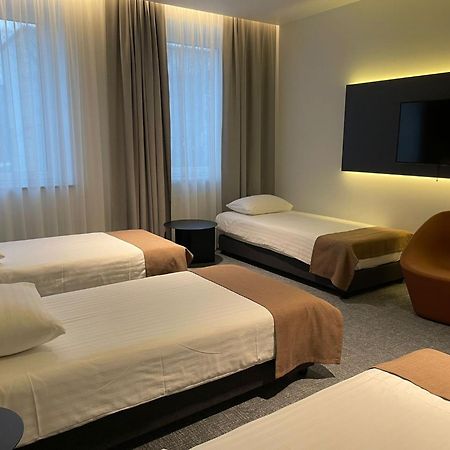 Hotel Pan Tadeusz à VNO Extérieur photo