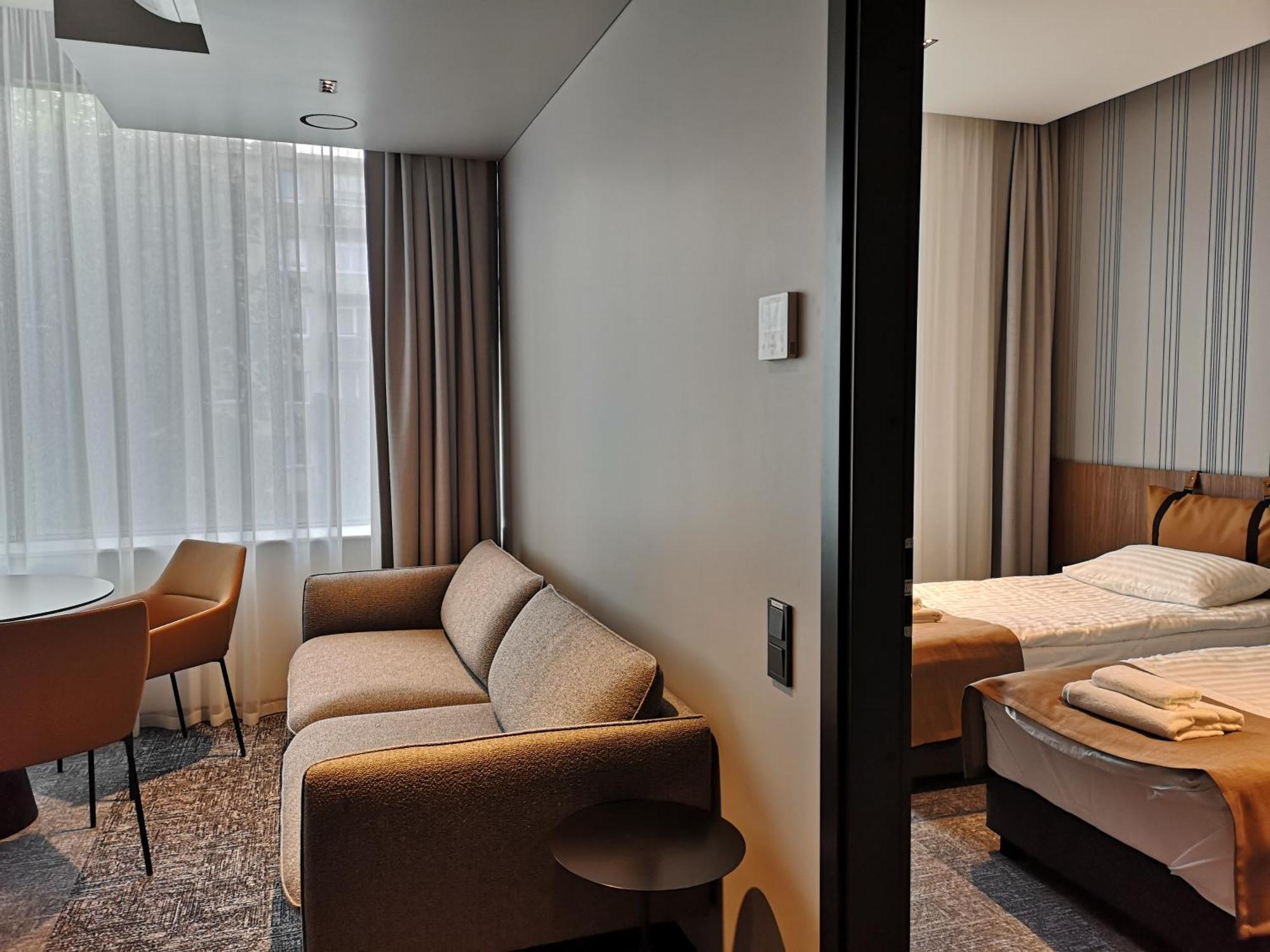 Hotel Pan Tadeusz à VNO Extérieur photo